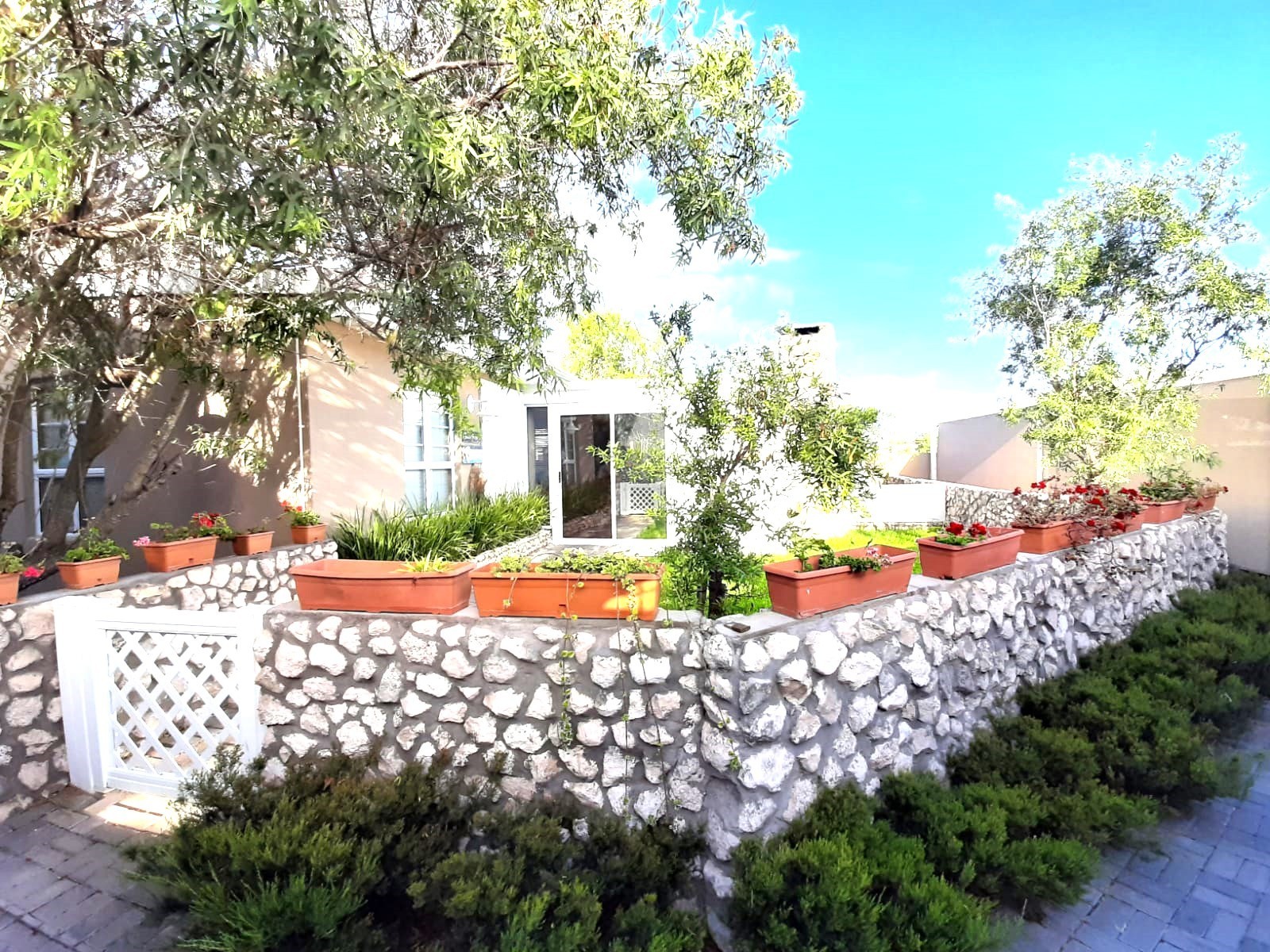 8 Bedroom House For Sale in Country Club on Mashie Golf Course, Langebaan