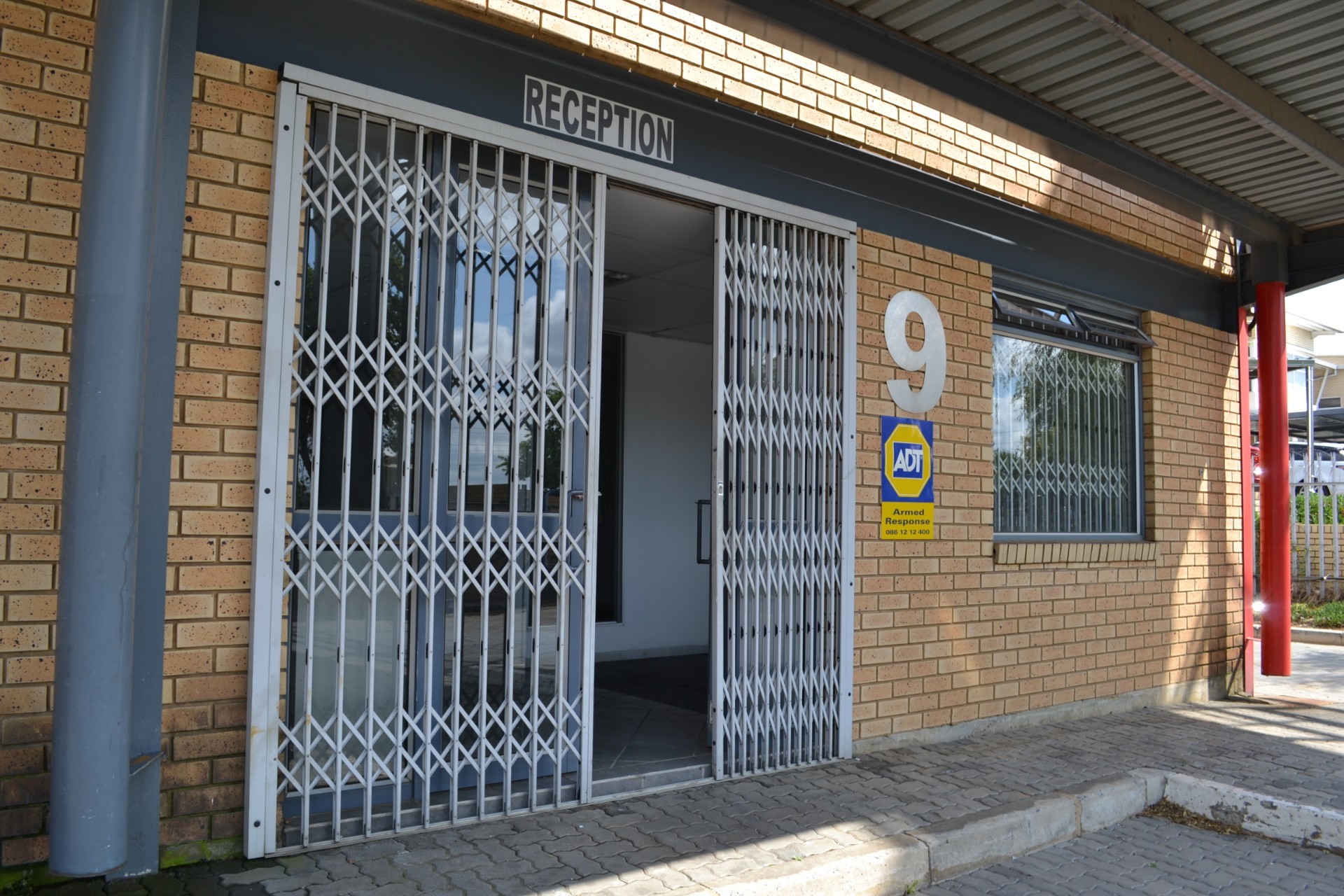 MNI UNIT IN CAPITAL HILL PARK, 328 SQM, IN SOUGHT AFTER, SECURE, AND POPULAR PARK.