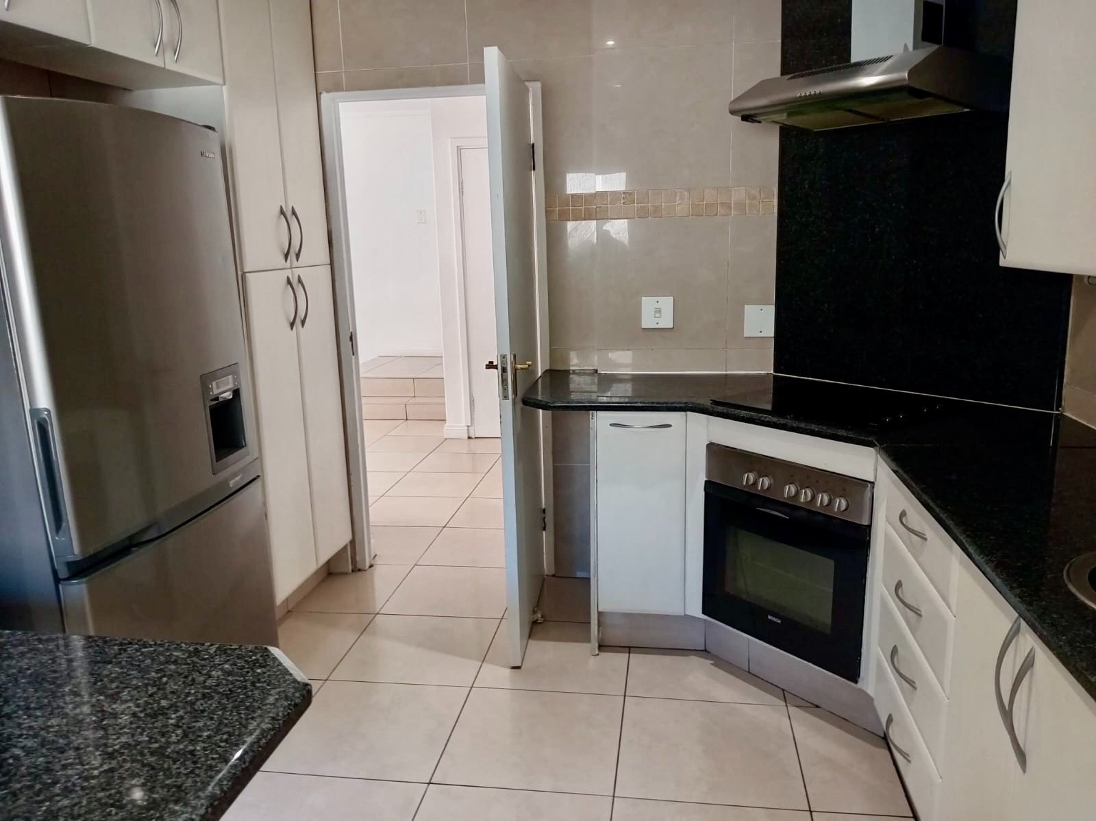 Spacious 4-Bedroom Duplex in Sandown Villas