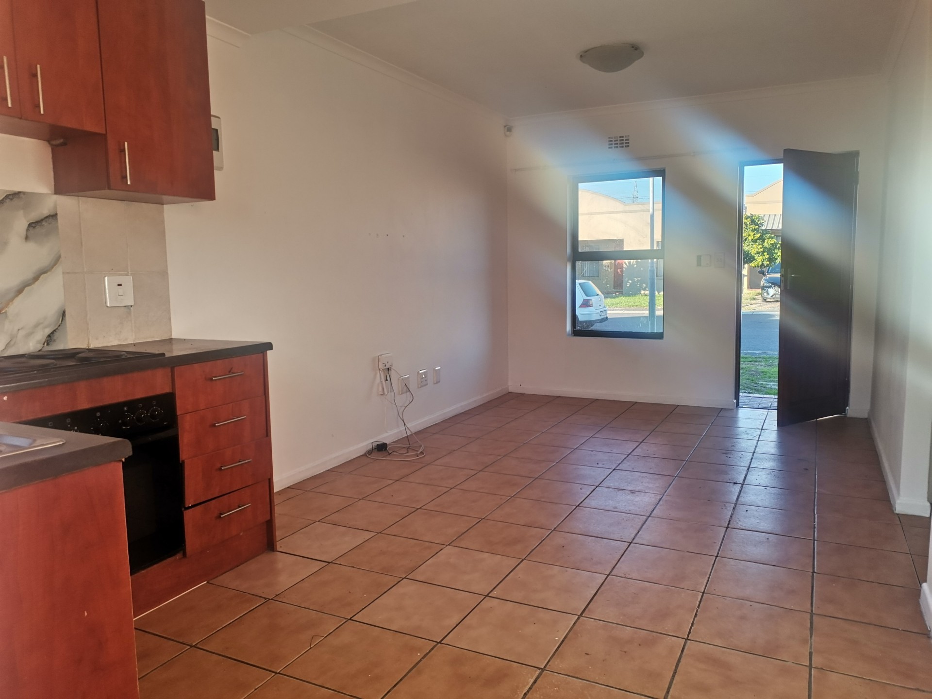 2 Bedroom Townhouse for sale in Bardale Village, Kuilsriver