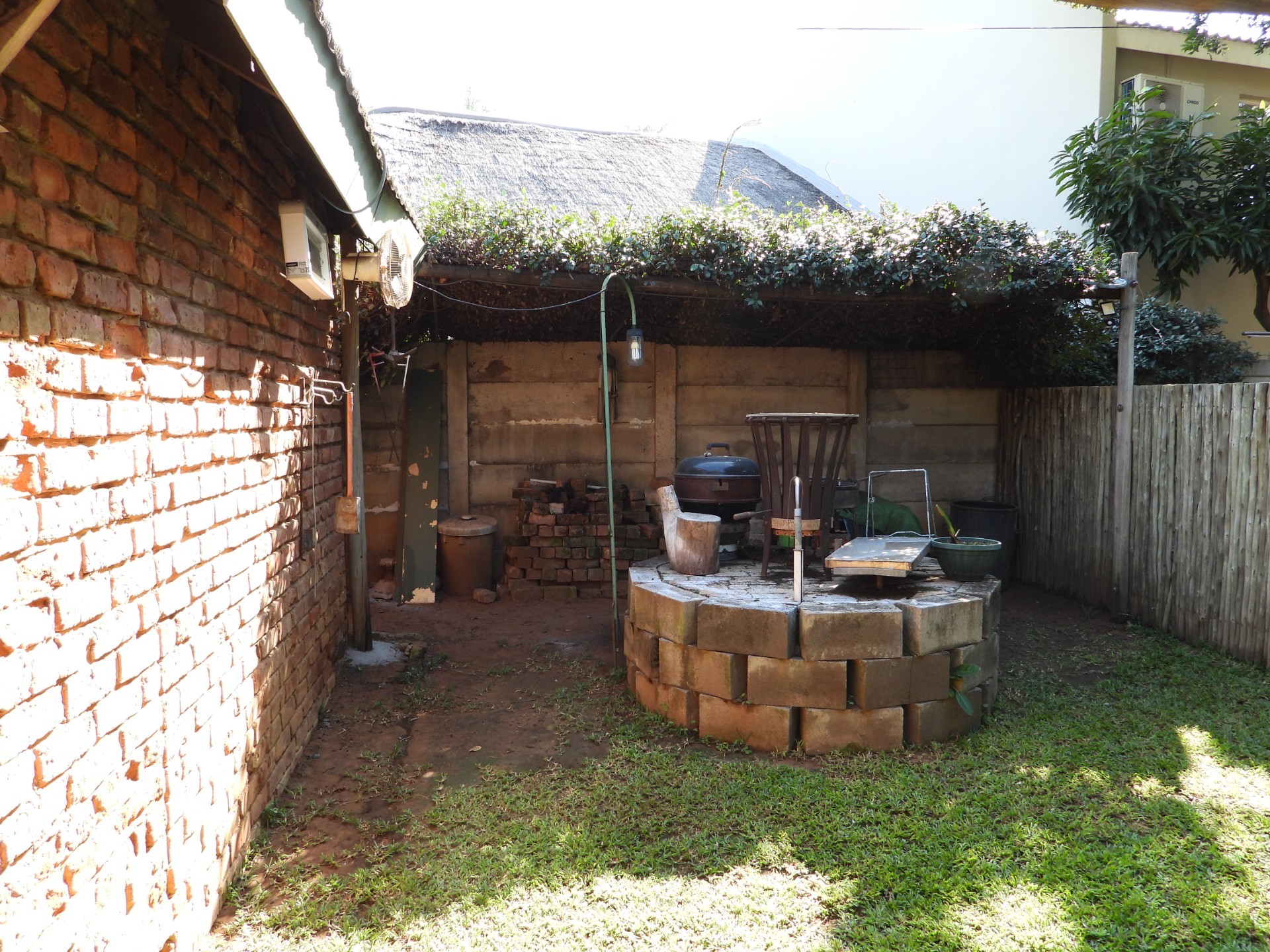 House with flatlet for sale in quiet area
