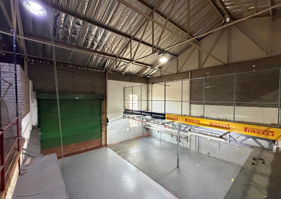 Warehouse To Rent in Halfway House, Midrand