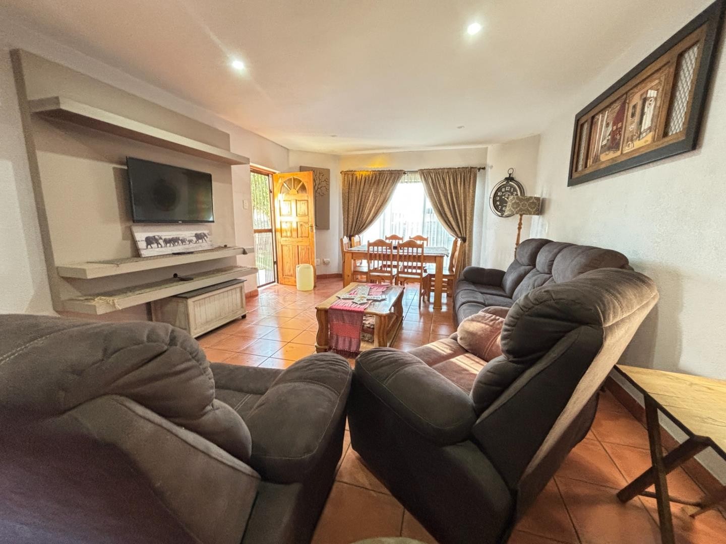 Townhouse To Rent in Vaalpark, Sasolburg