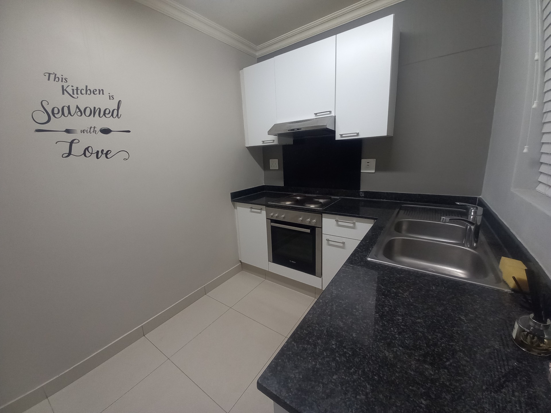 Affordable Modern Convenient Umhlanga Ridge Apartment