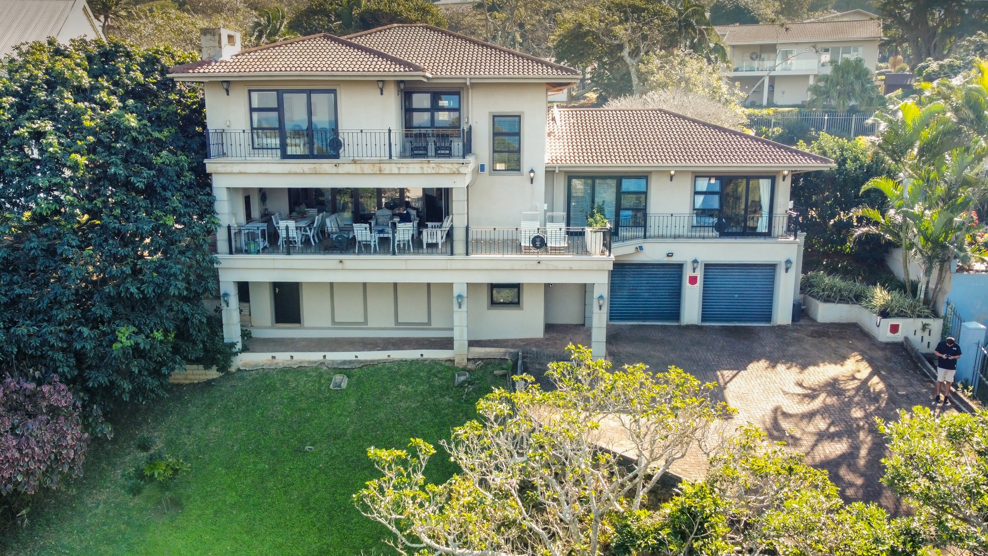 Elegant Coastal Living with Beautiful Ocean Views