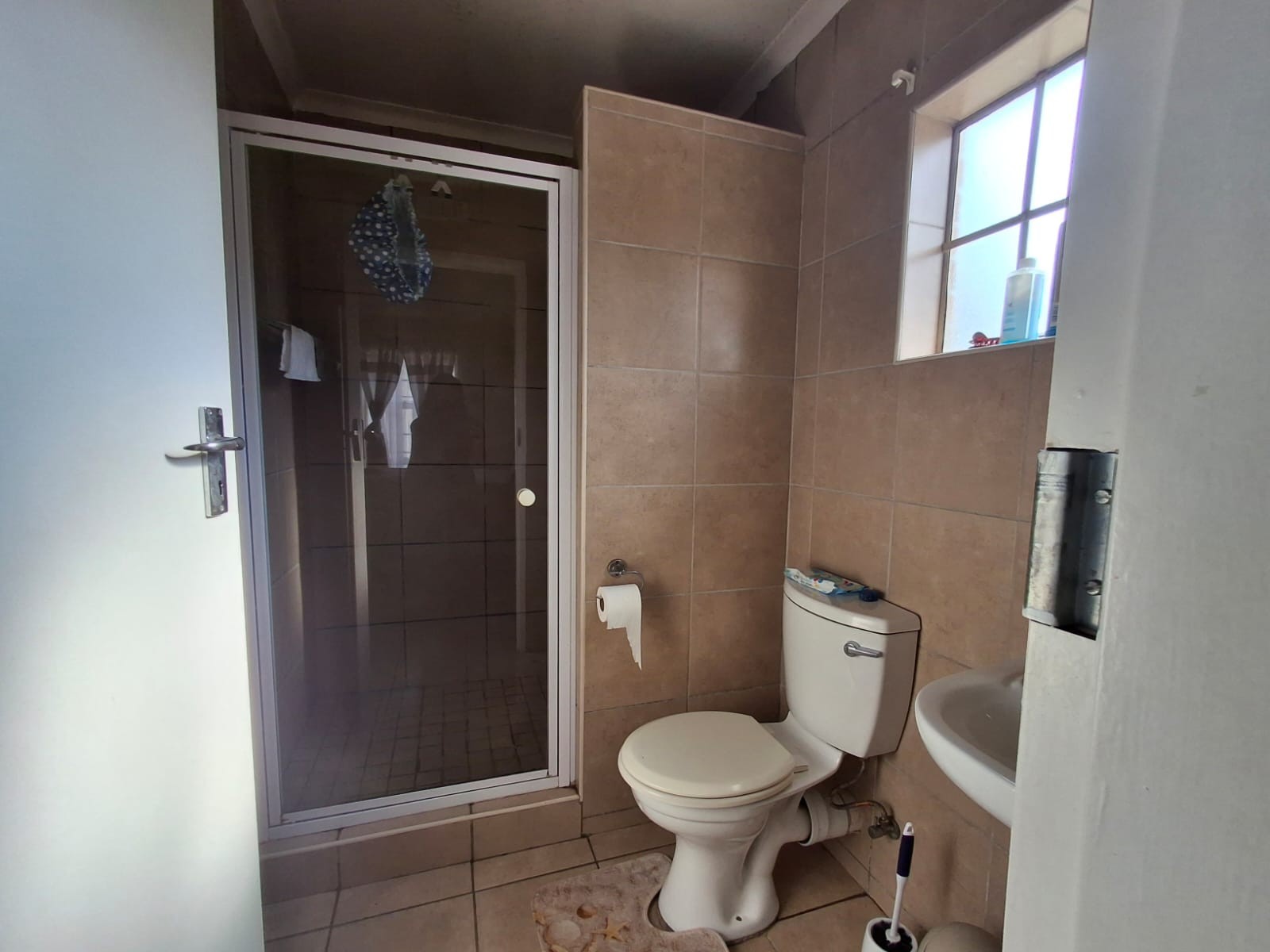 3 Bedroom house for sale, Thatch Hille Estate 2,Olievenhoutbos