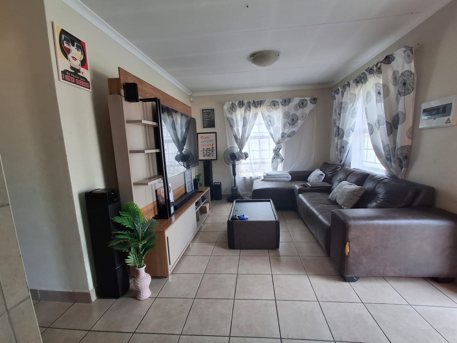 3 Bedroom house for sale, Thatch Hille Estate 2,Olievenhoutbos