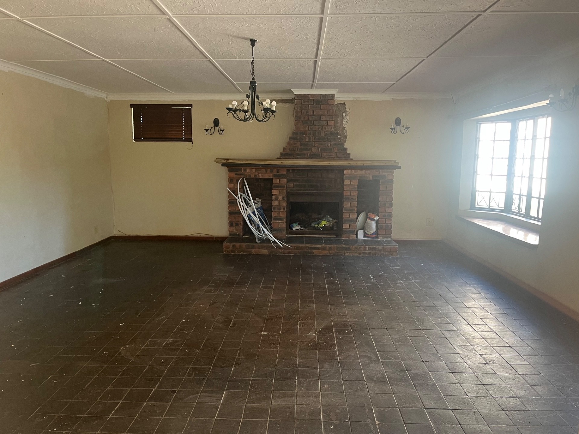 House For Sale in Hillcrest Central, Hillcrest, KwaZulu Natal