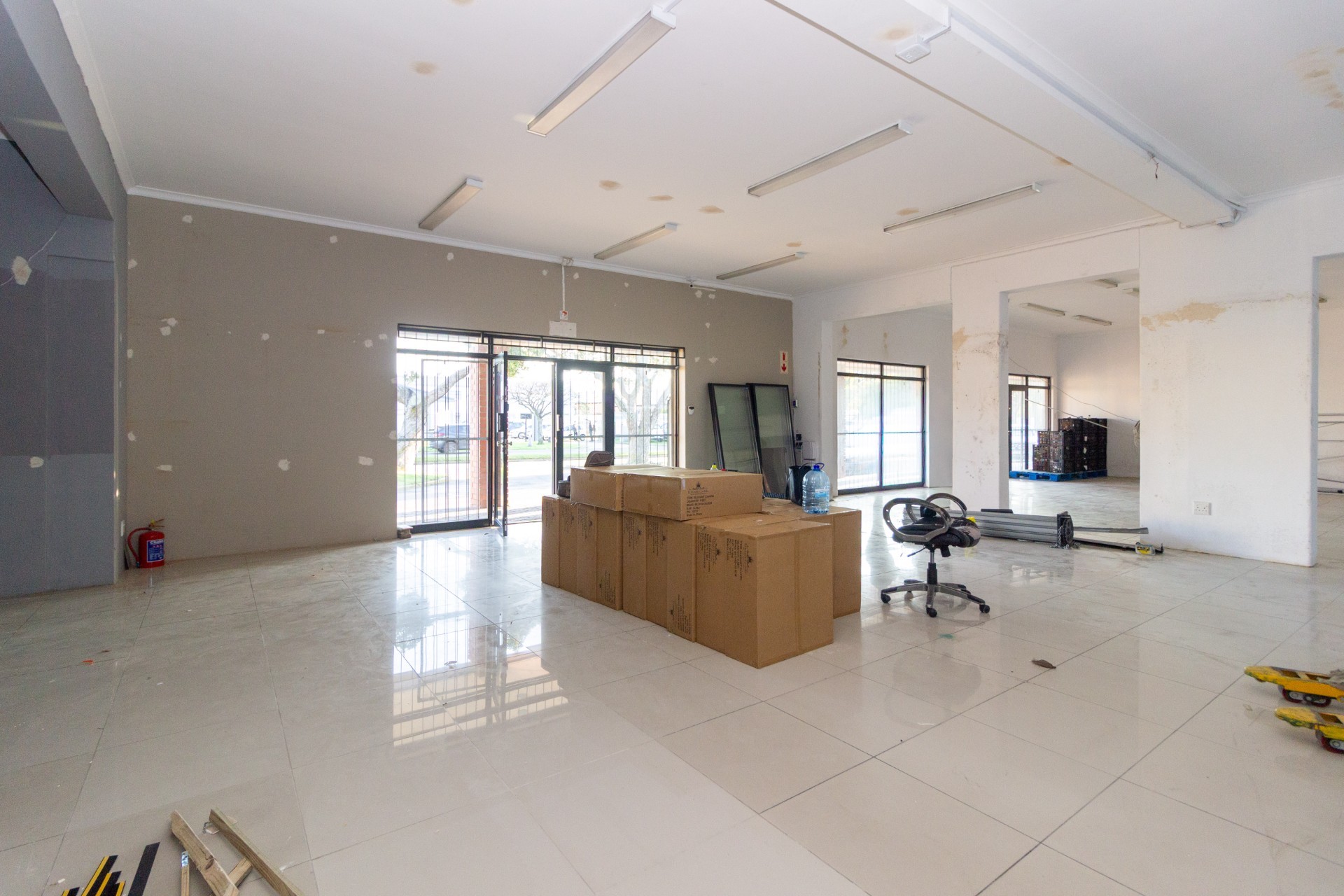 Prime Corner Retail Unit to Let in Walmer | 125 sqm