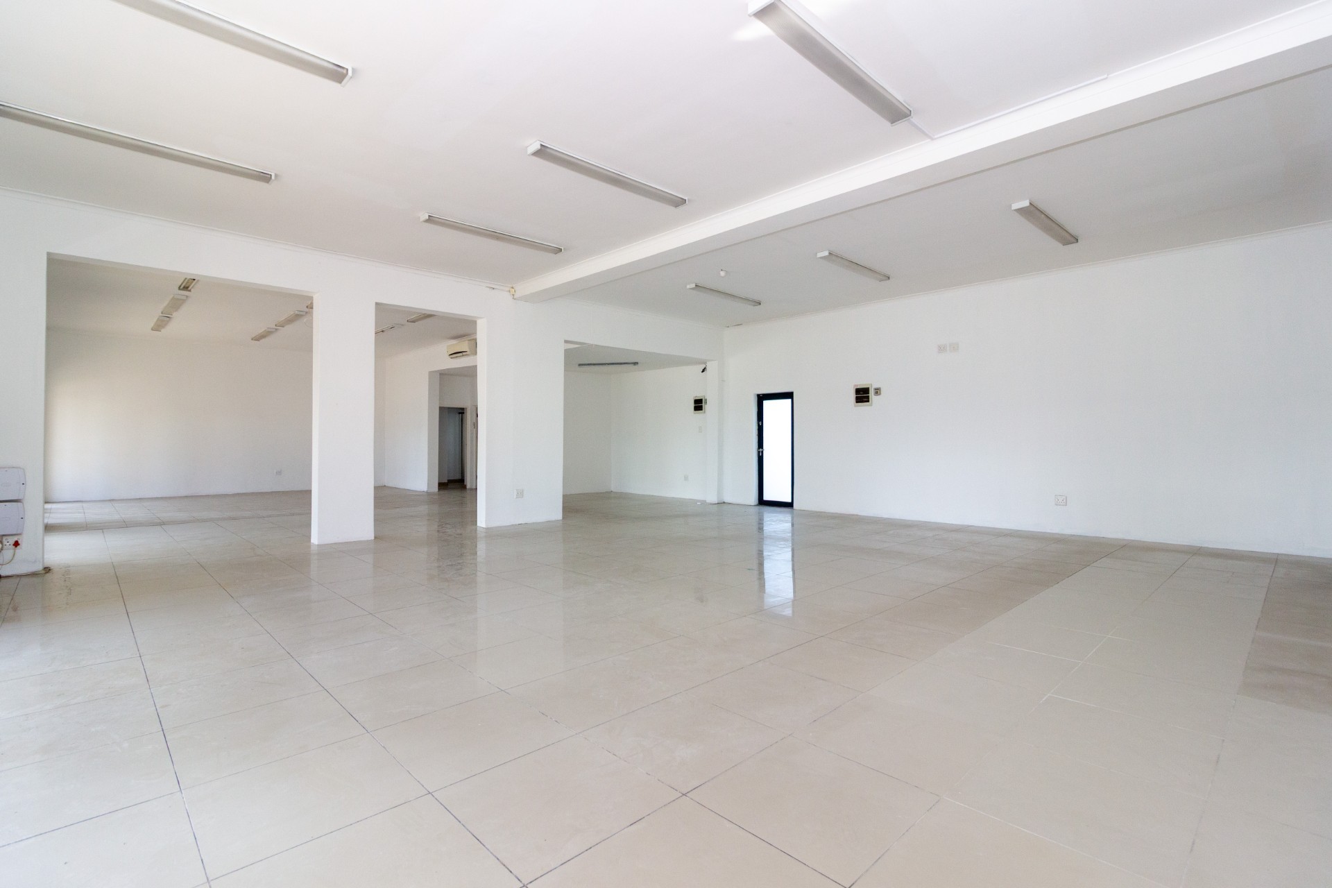 Prime Corner Retail Unit to Let in Walmer | 125 sqm 4