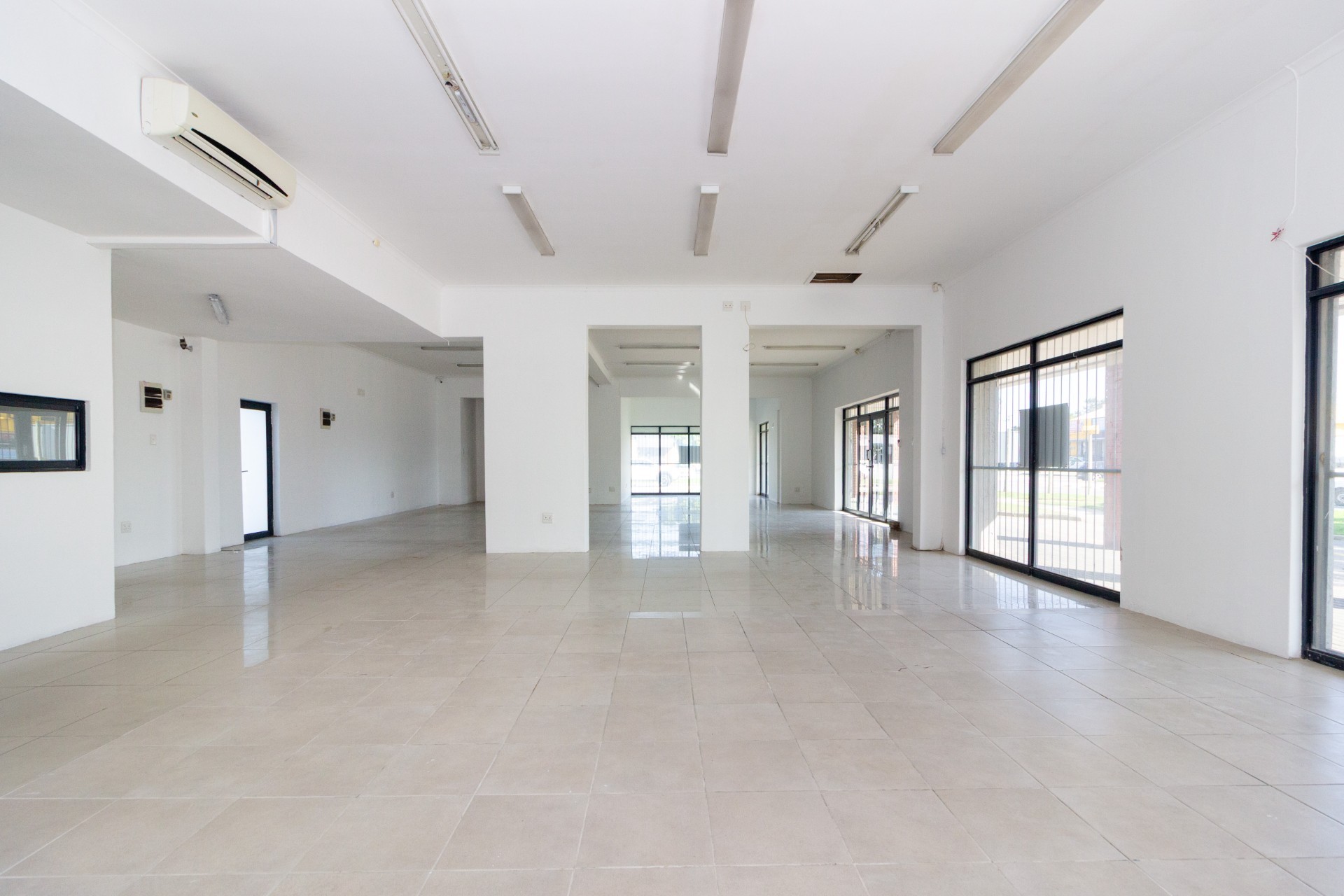 Ground Floor Retail Unit to Let in Walmer | 97 sqm