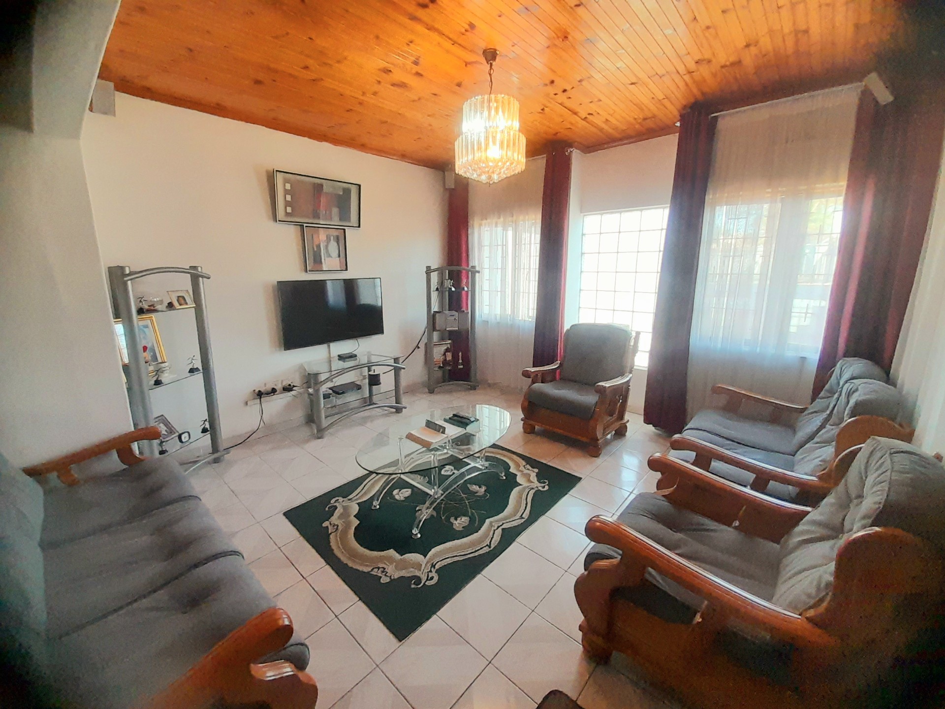 Extended House For Sale in Shastri Park, Phoenix, KwaZulu Natal