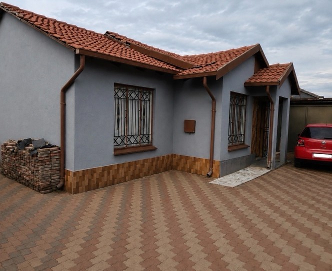 House For Sale in Protea Glen, Soweto