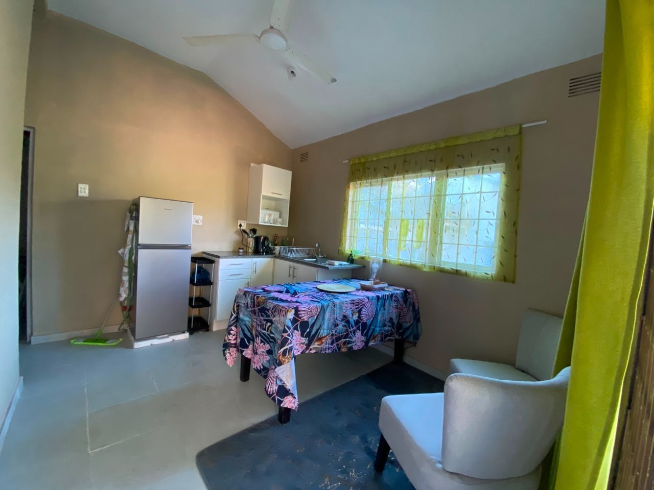 Cottage for rent in Manor Gardens, Durban, KwaZulu Natal