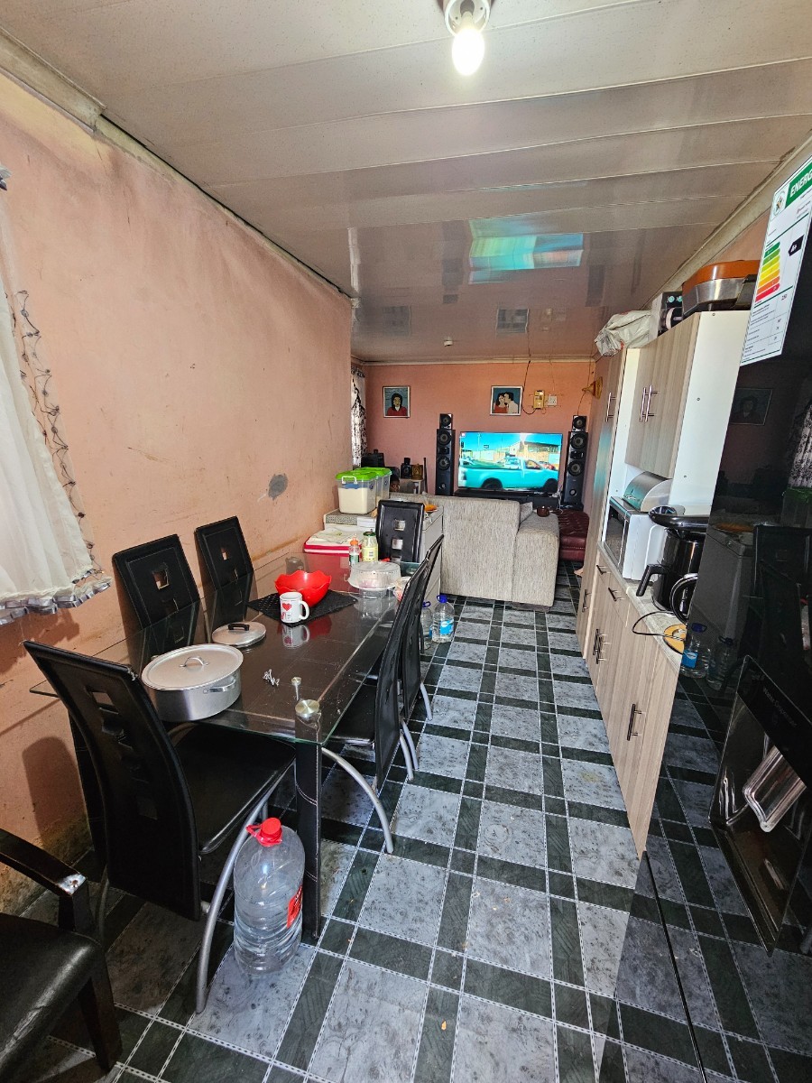 House for sale in Hani Park, Welkom, 305 m²