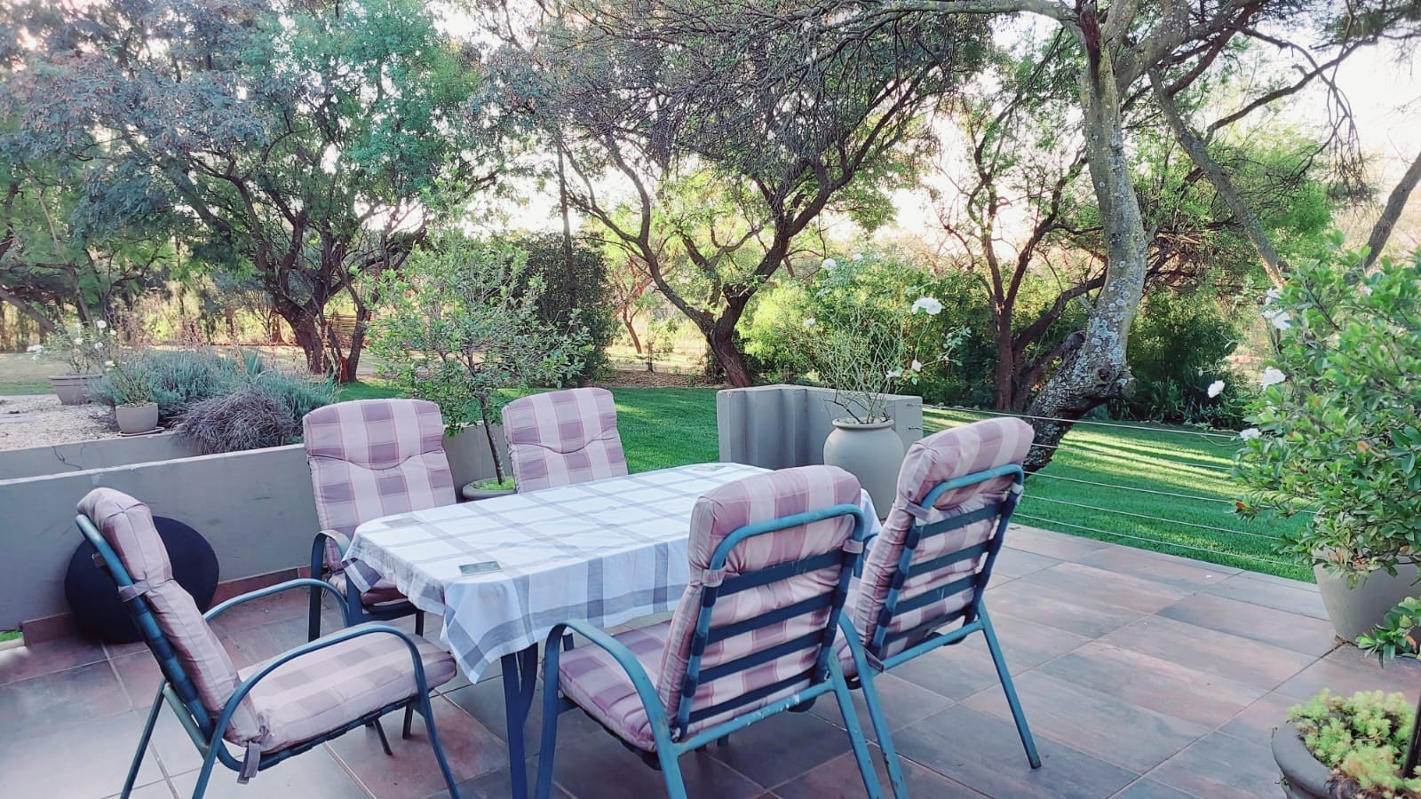 Small Holding for sale in Mnandi, Centurion, 280 m²