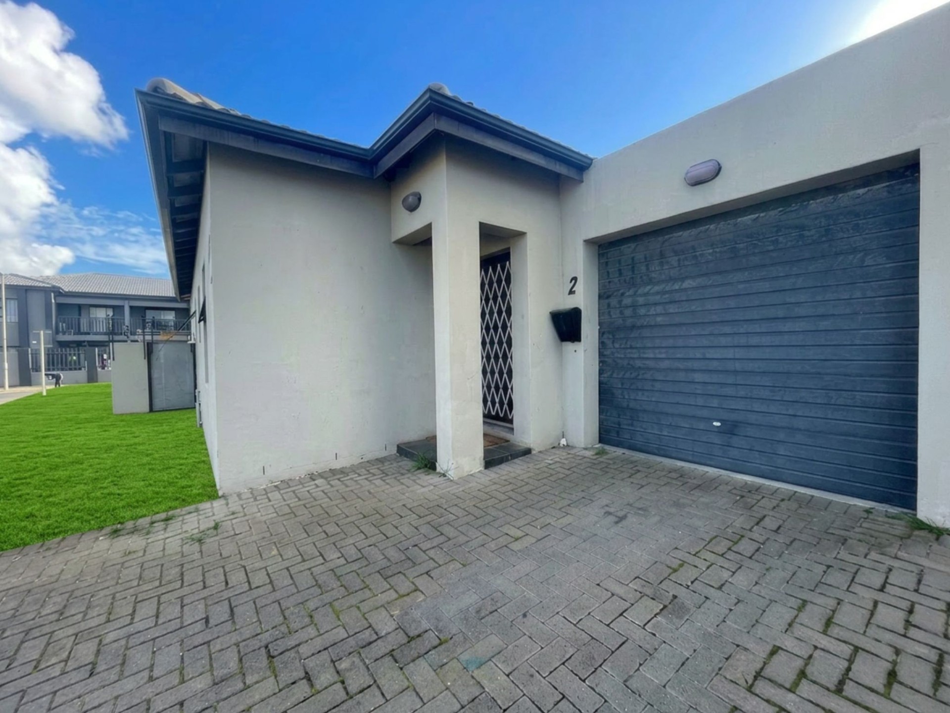House for sale in Parklands, Blouberg, 208 m²
