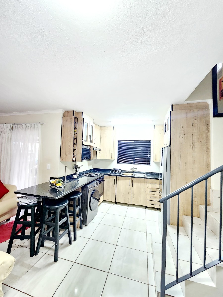 House for rent in Eldorette, Akasia, 148 m²