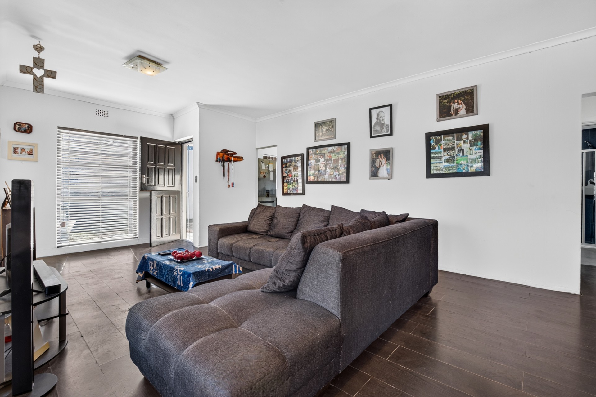 House for sale in Ottery, Cape Town, 599 m²