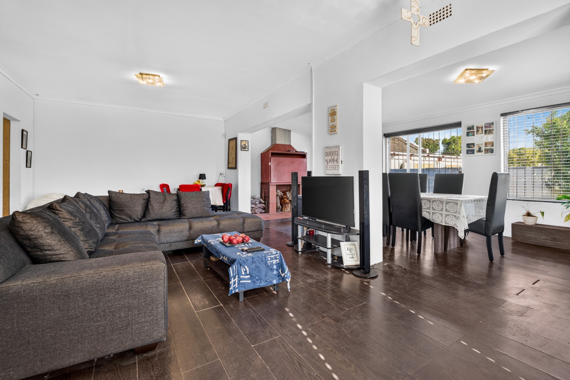 House for sale in Ottery, Cape Town, 599 m²