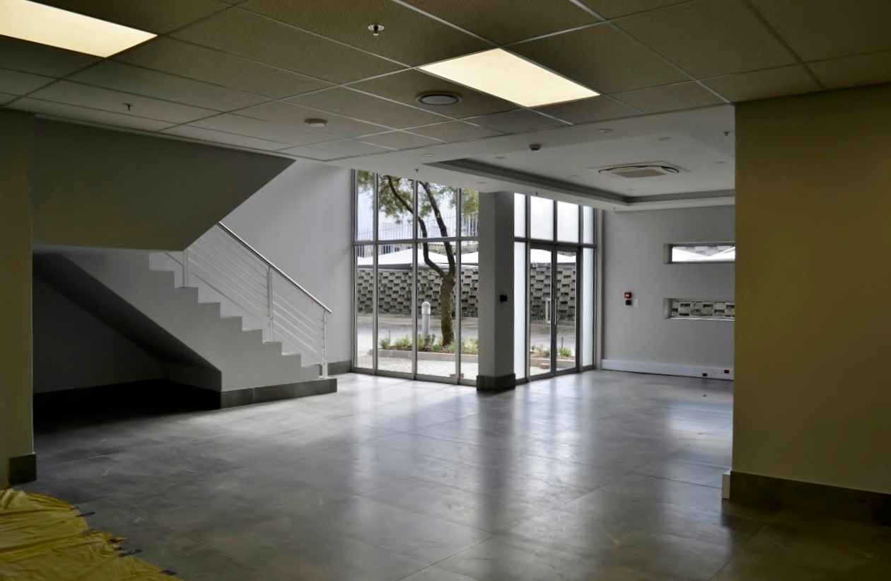 Warehouse for rent in Kosmosdal, Centurion, 7821 m²