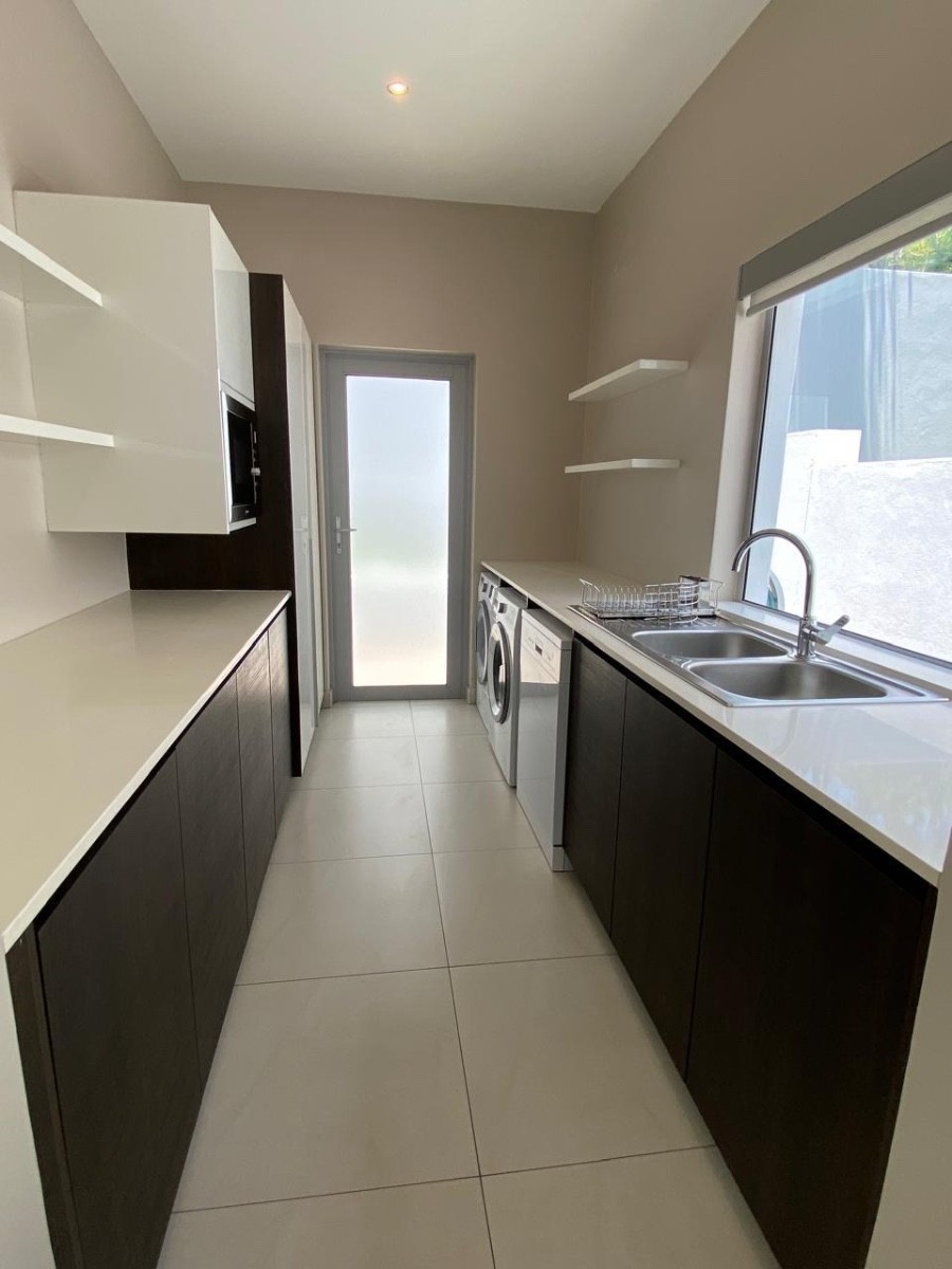 House for rent in Bryanston West, Bryanston, Sandton, 303 m²