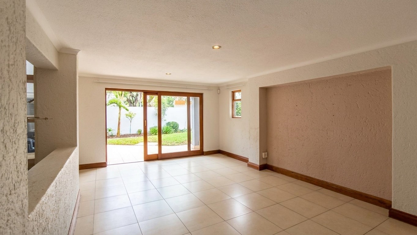 House for sale in Dowerglen, Edenvale, 449 m²