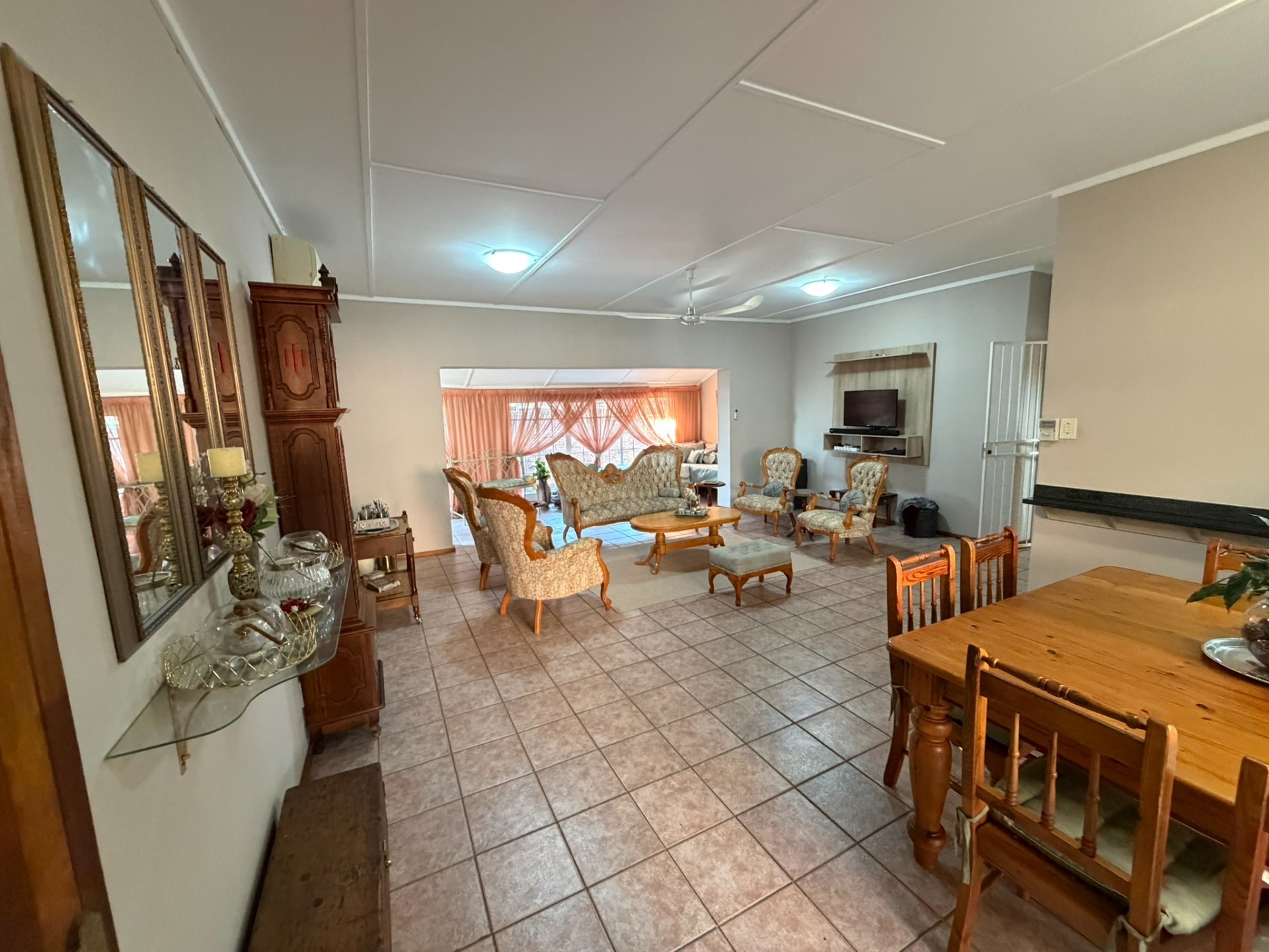 Townhouse for sale in White River Central, White River, 197 m²