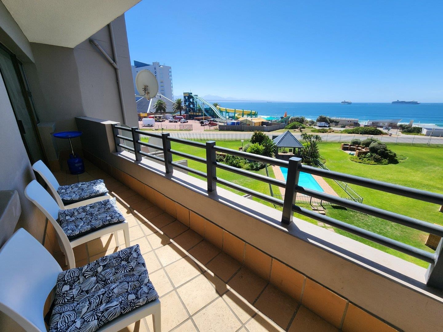 Apartment for sale in Diaz Beach, Mossel Bay