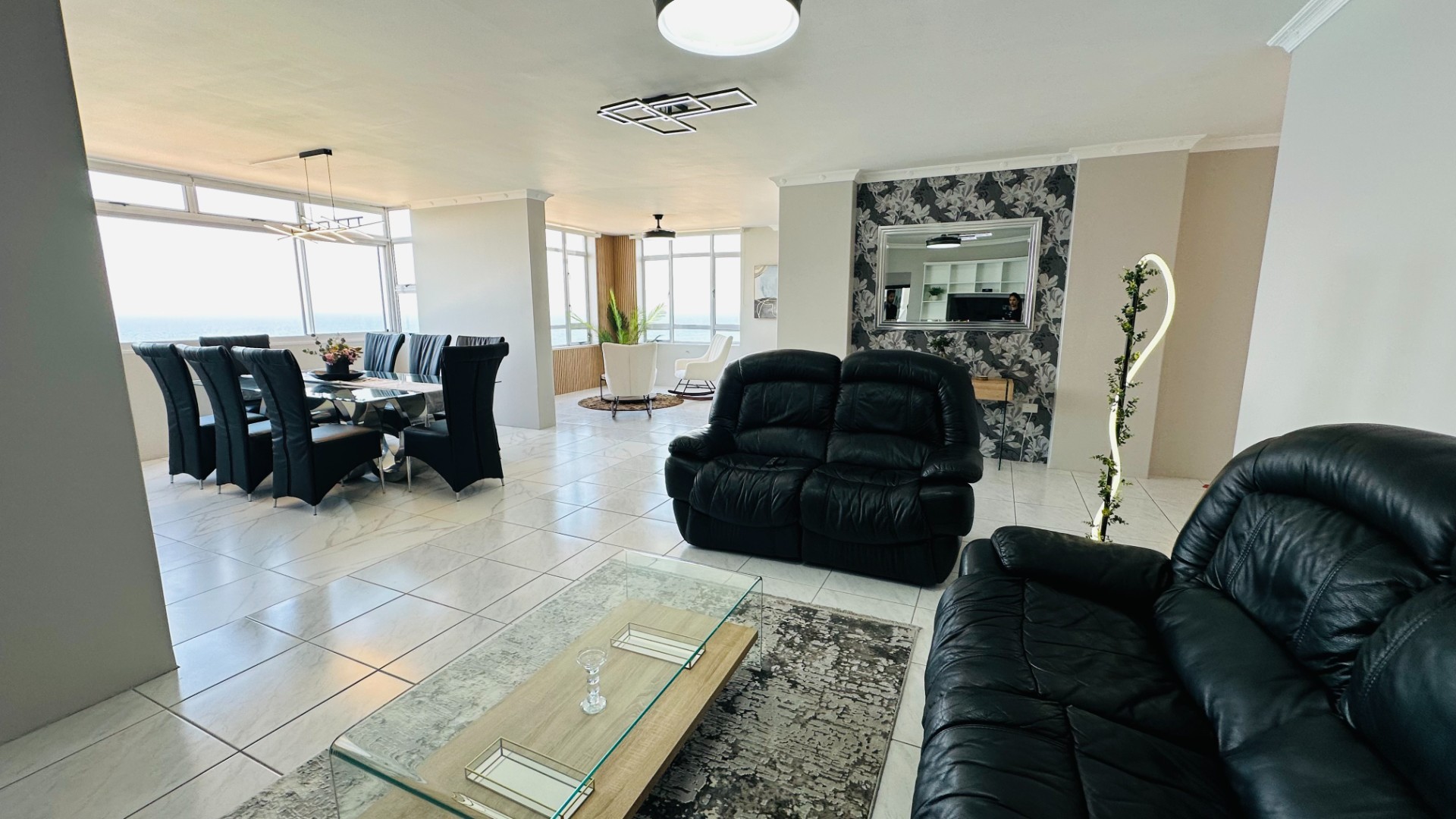Apartment for rent in Umhlanga, KwaZulu Natal, 161 m²
