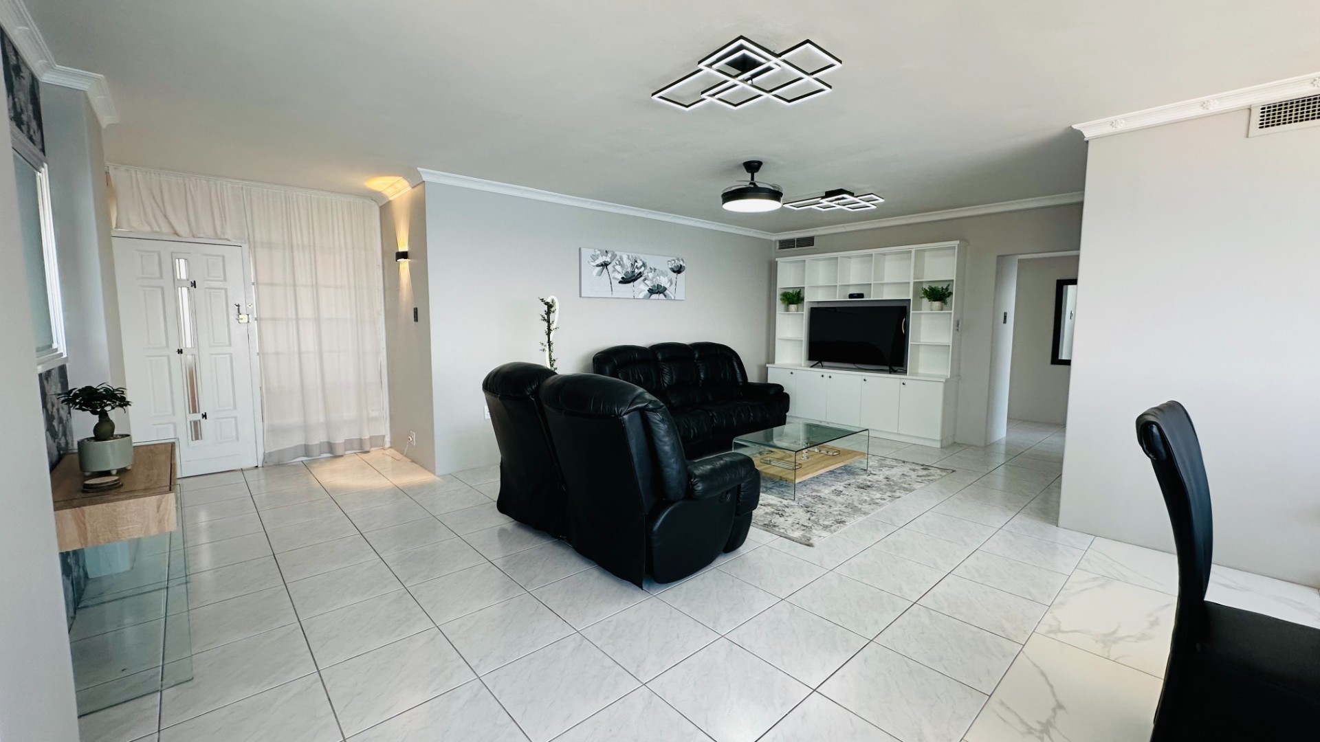 Apartment for rent in Umhlanga, KwaZulu Natal, 161 m²