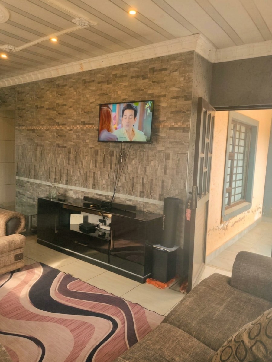 House for sale in Tsakane, Brakpan