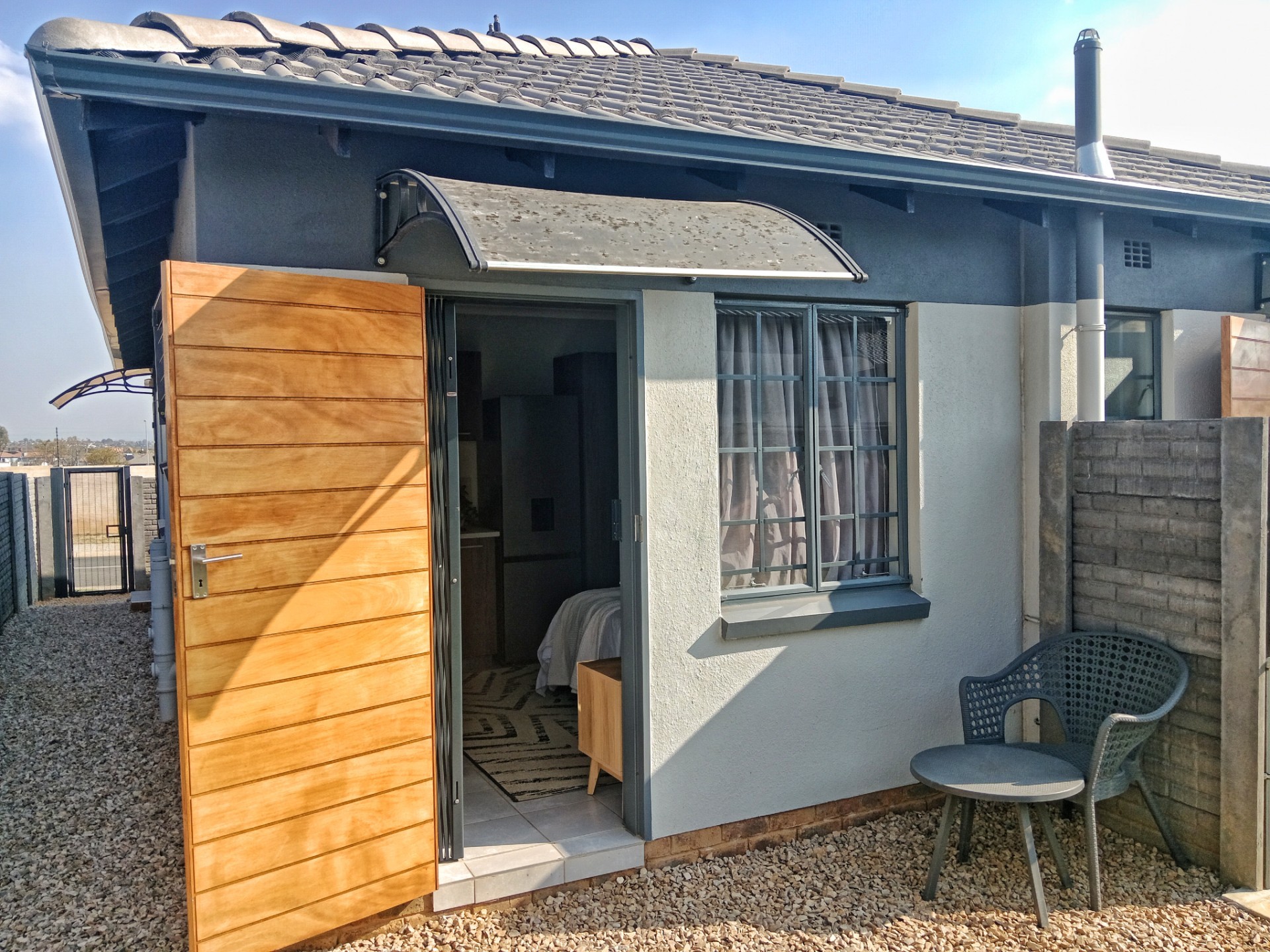 Bachelor Room To Rent in Diamond City Security Estate Near Glenway Estate, Mamelodi