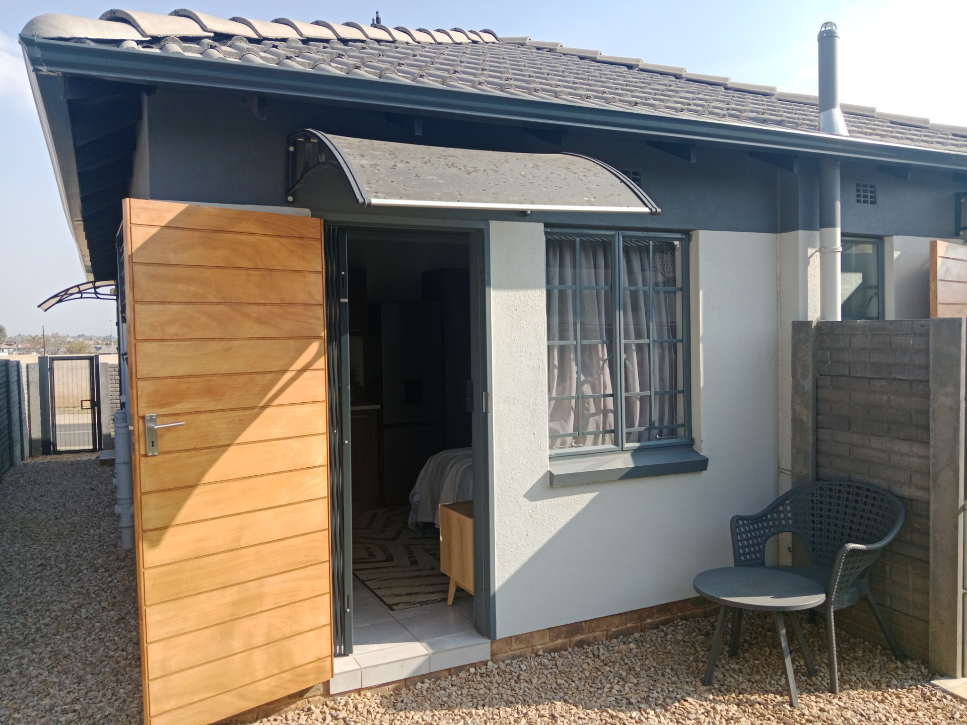 Room for rent in Glenway Estate, Pretoria, 30 m²