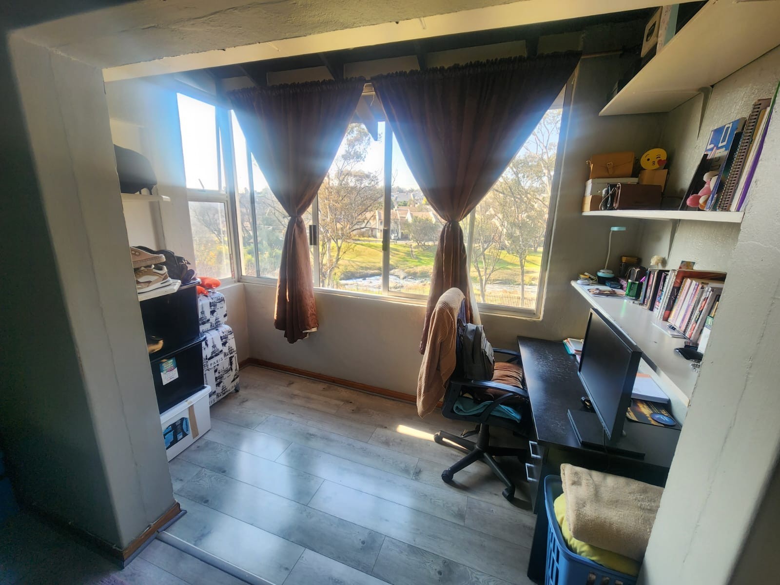 Apartment for sale in Lyndhurst, Johannesburg, 63 m²