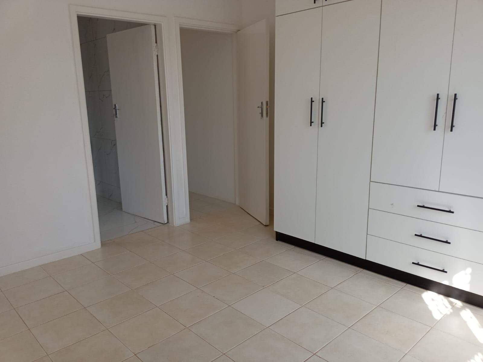 Duplex for rent in Overport, Durban, KwaZulu Natal, 90 m²