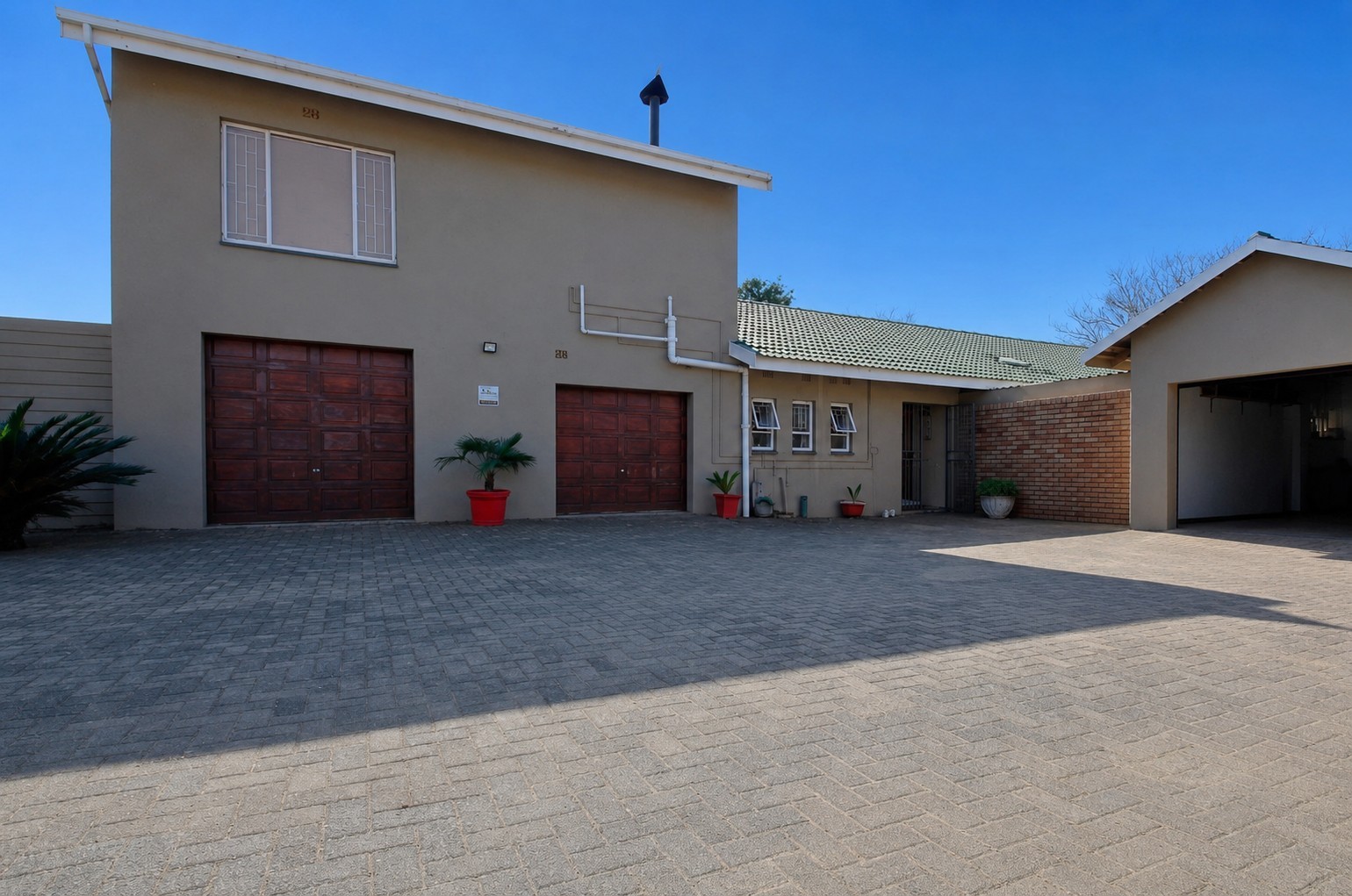 House for sale in Ermelo, 306 m²