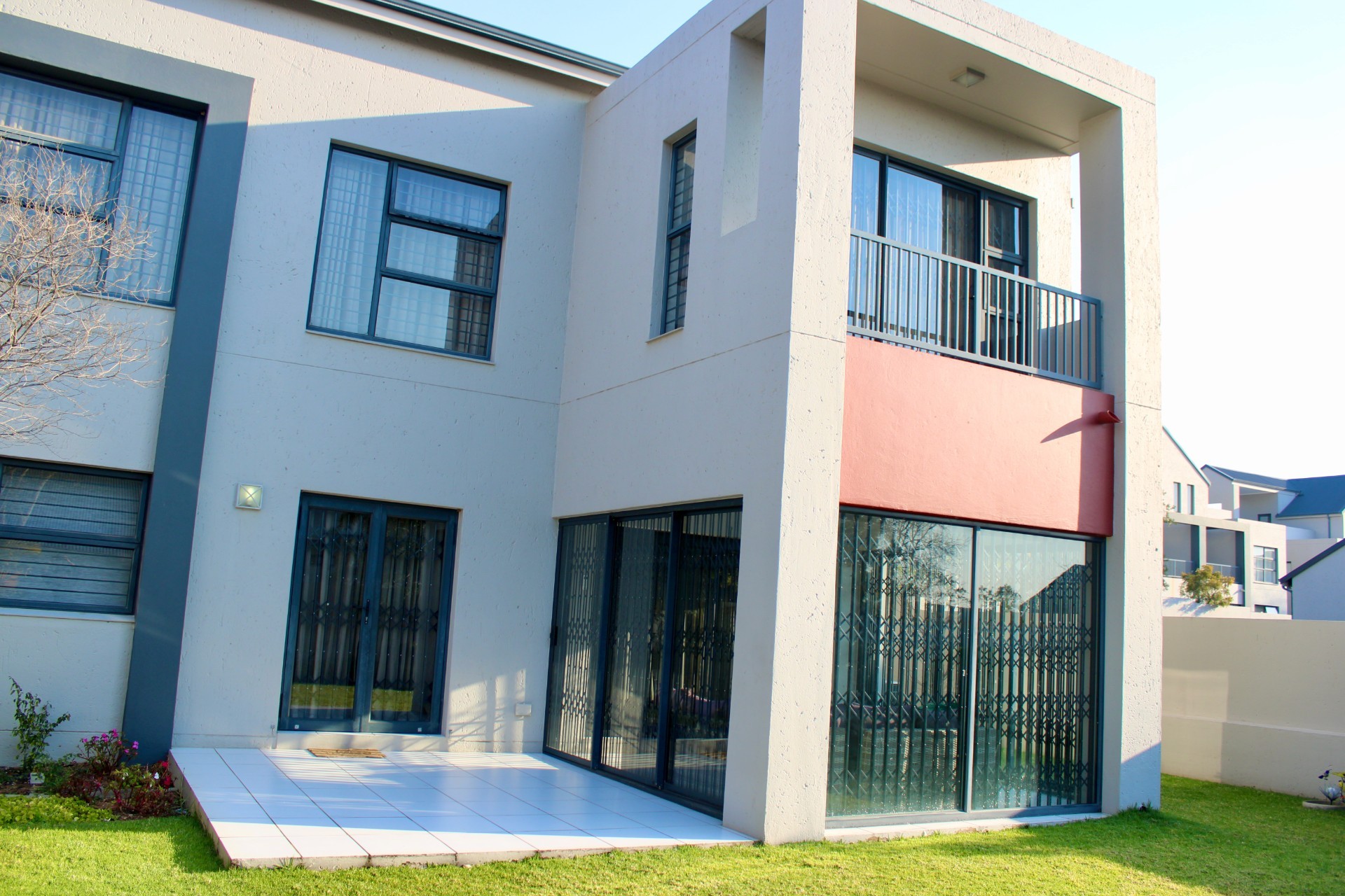 Fully Furnised 3 Bedroom Duplex