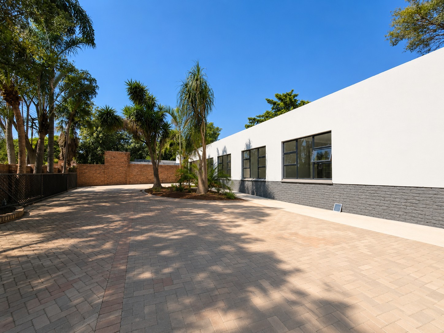 House for sale in Wonderboom, Pretoria, 341 m²
