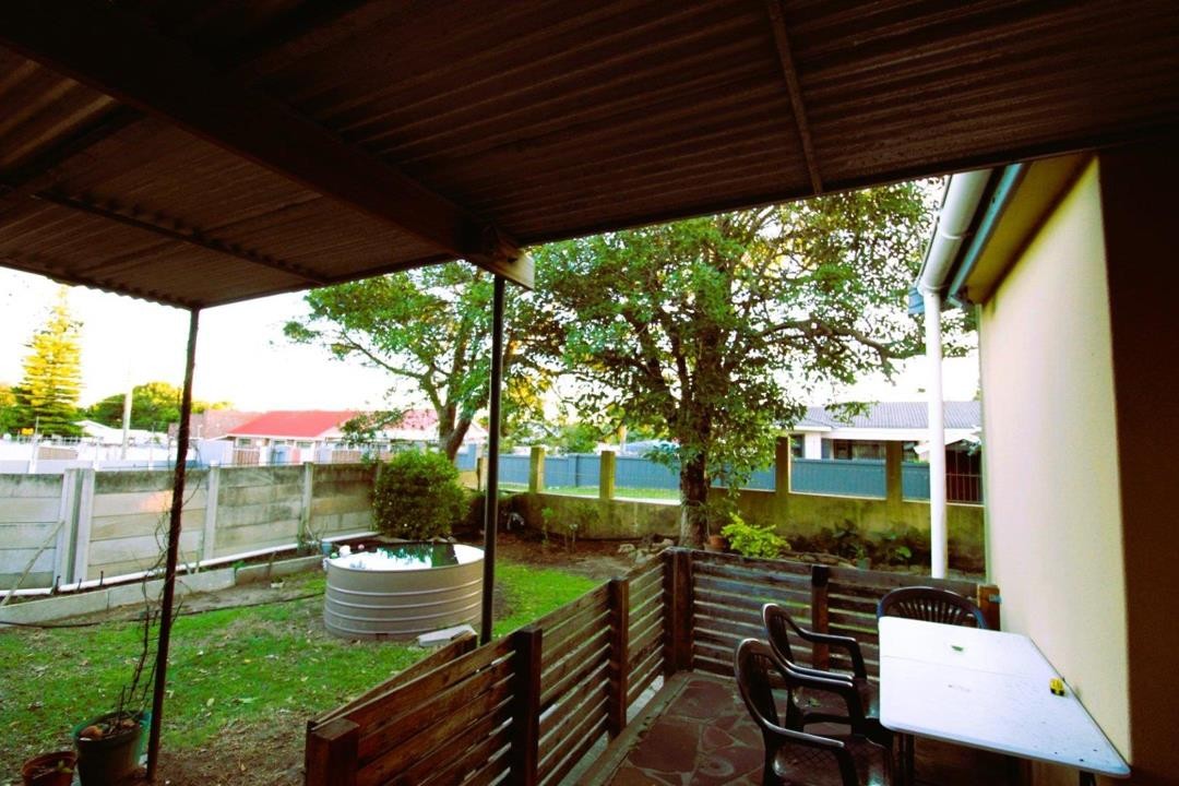 Family Home with an Established Self-Catering Income Opportunity in Gonubie, East London