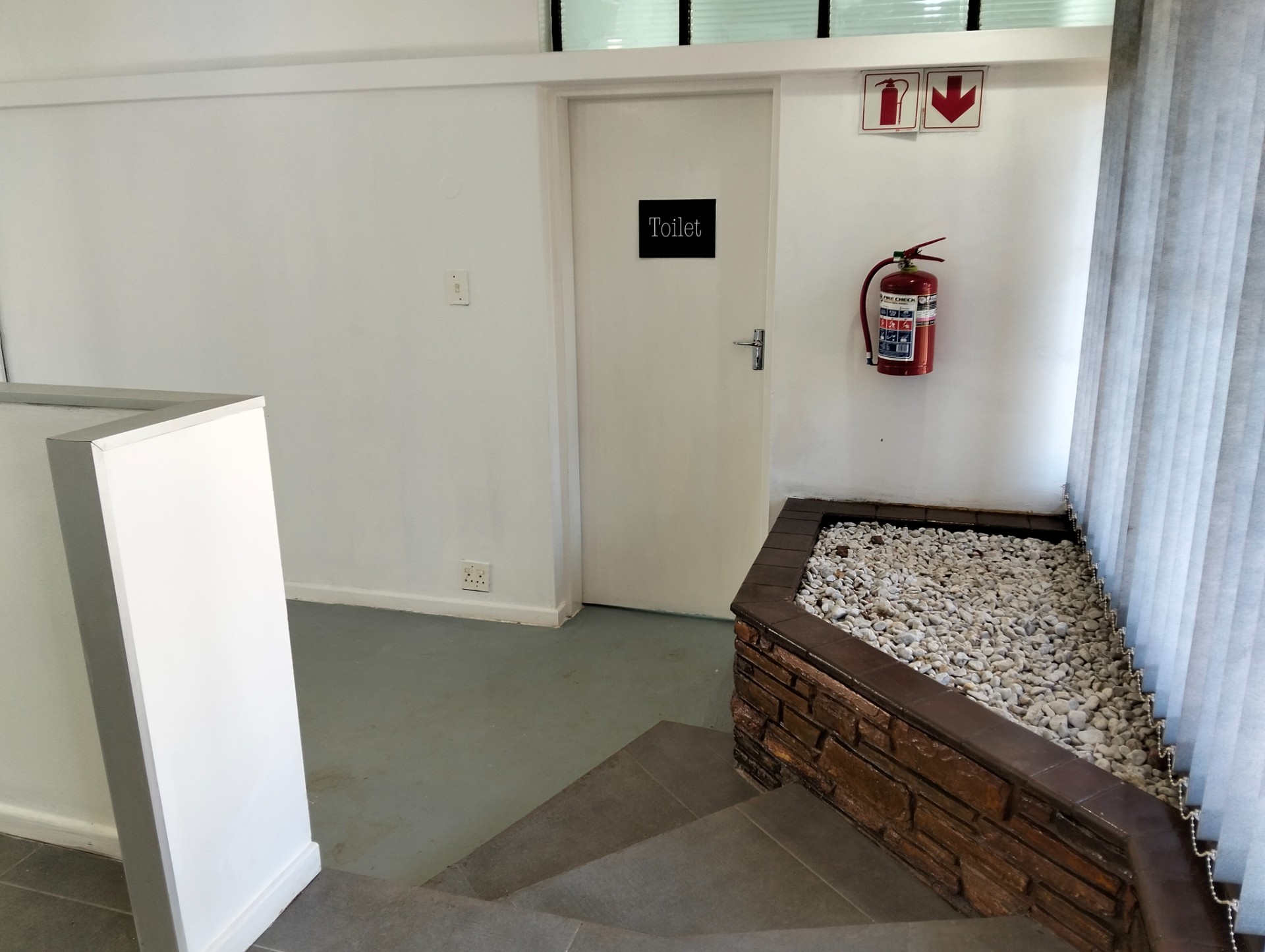 Office for rent in Hillcrest Central, Hillcrest, KwaZulu Natal, 78 m²