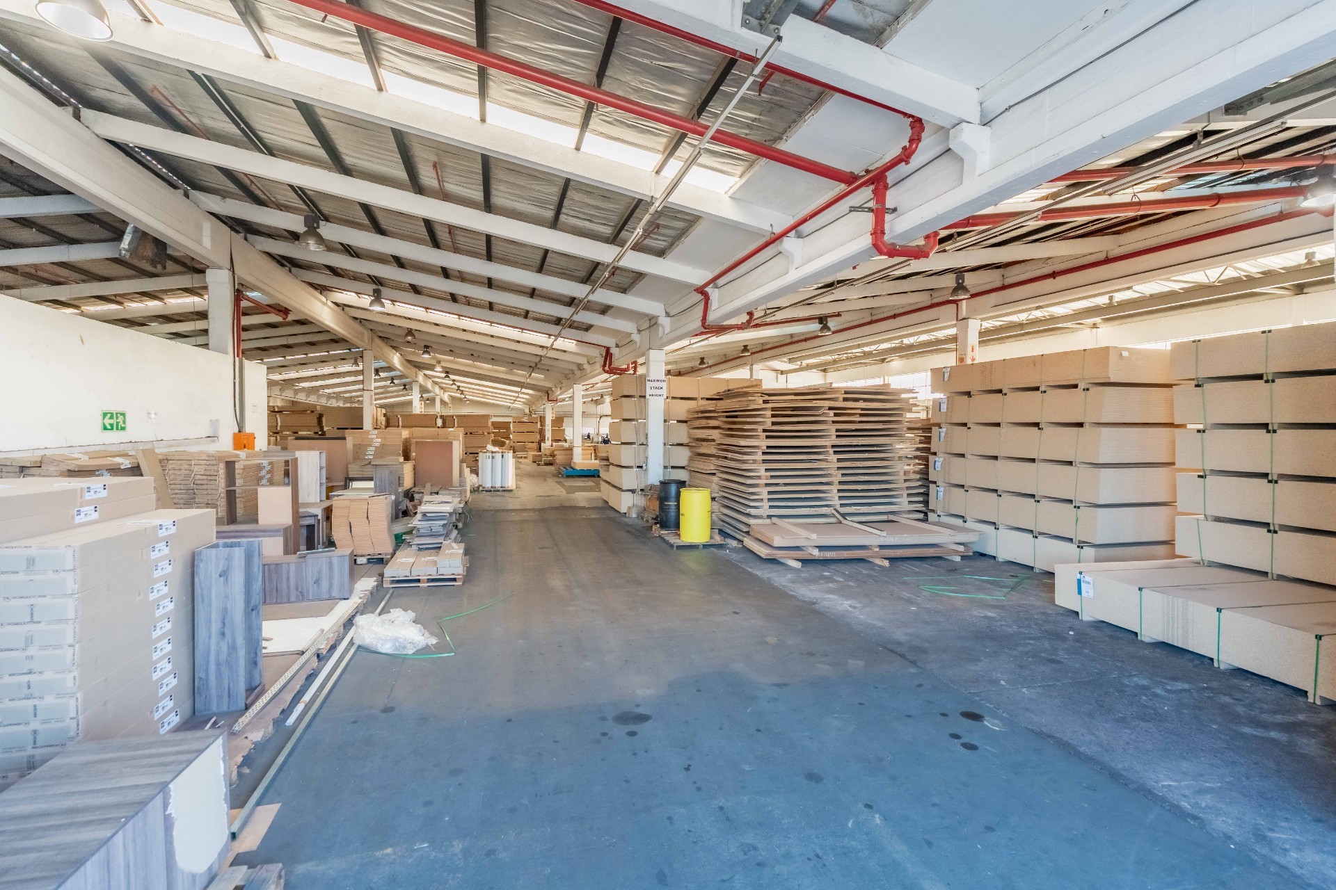 Warehouse for sale in New Germany, Pinetown, KwaZulu Natal, 3799 m²