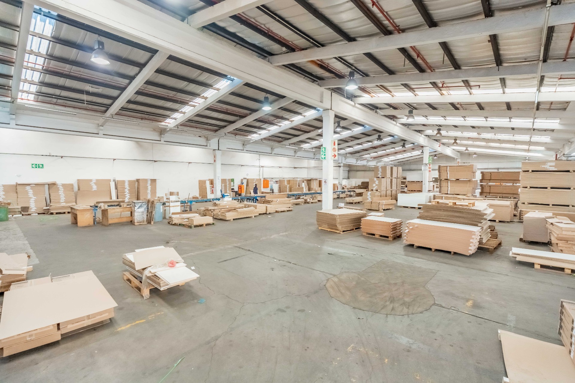 Warehouse for sale in New Germany, Pinetown, KwaZulu Natal, 3799 m²