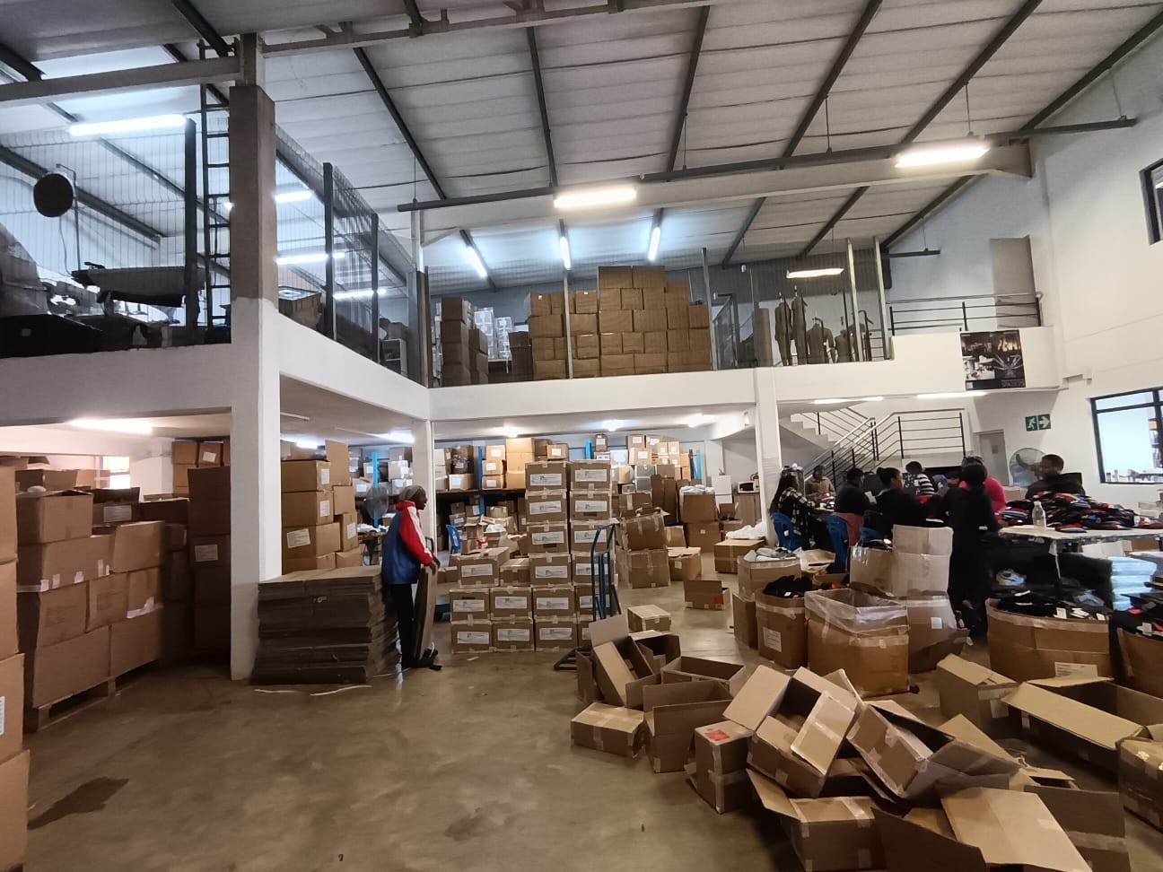 Warehouse for rent in Umhlanga, KwaZulu Natal, 494 m²