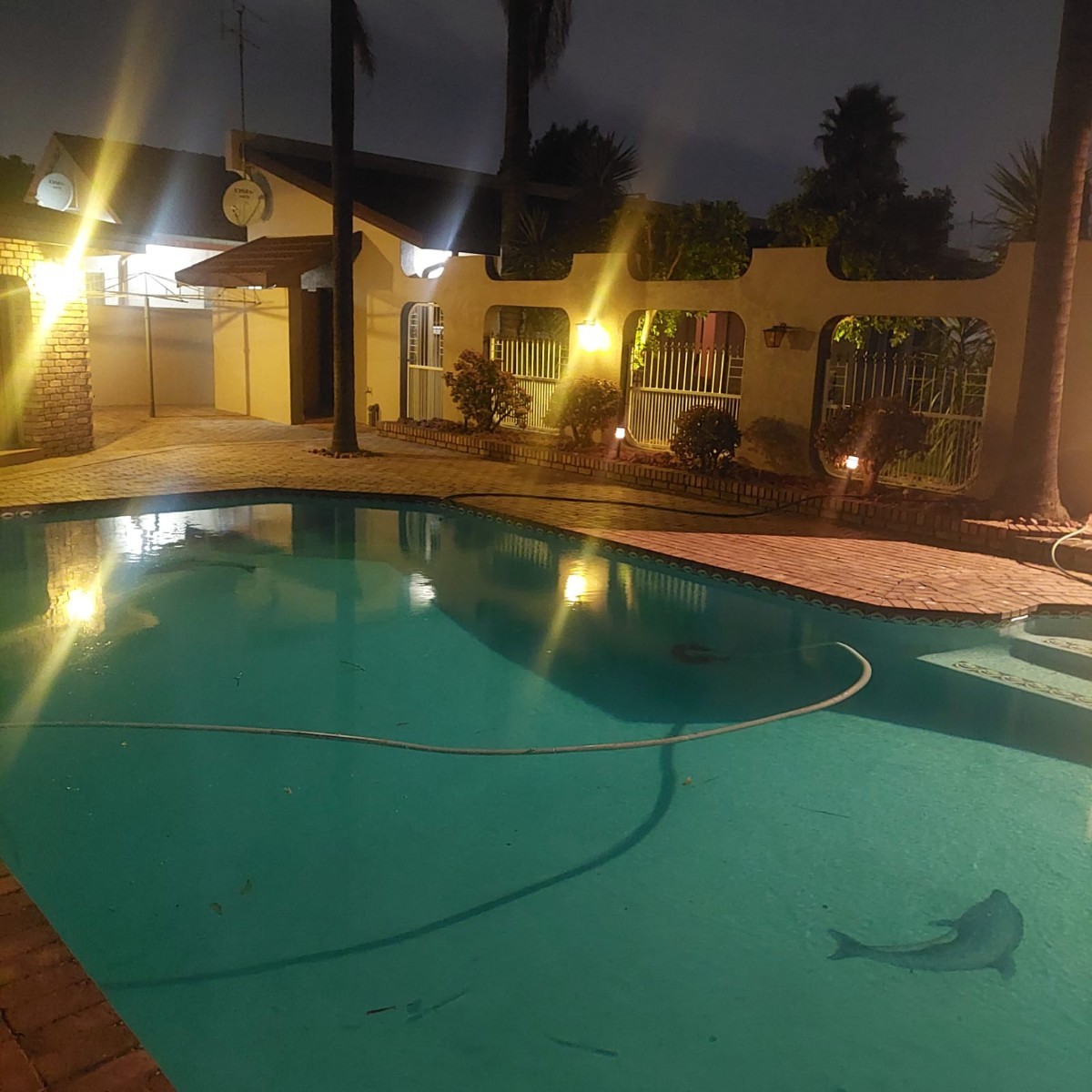 House for sale in Kempton Park Central, Kempton Park, 449 m²