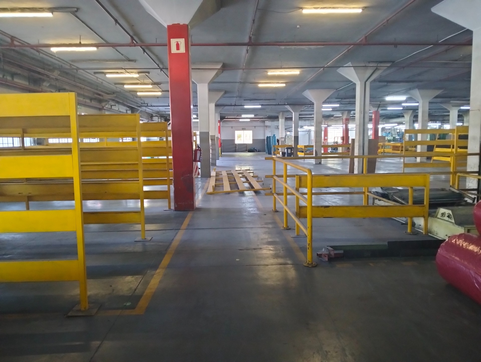 Warehouse for sale in New Germany, Pinetown, KwaZulu Natal, 6072 m²