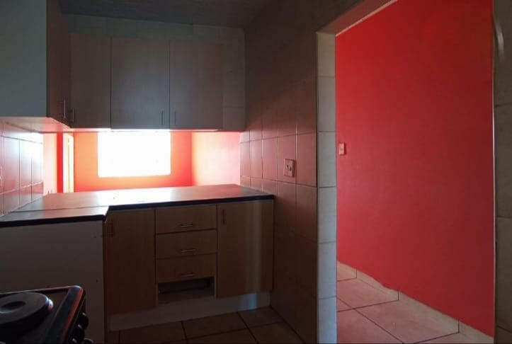 Apartment for sale in Silverton, Pretoria, 87 m²