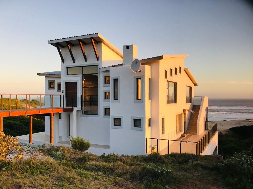 House for sale in Oyster Bay, 300 m²