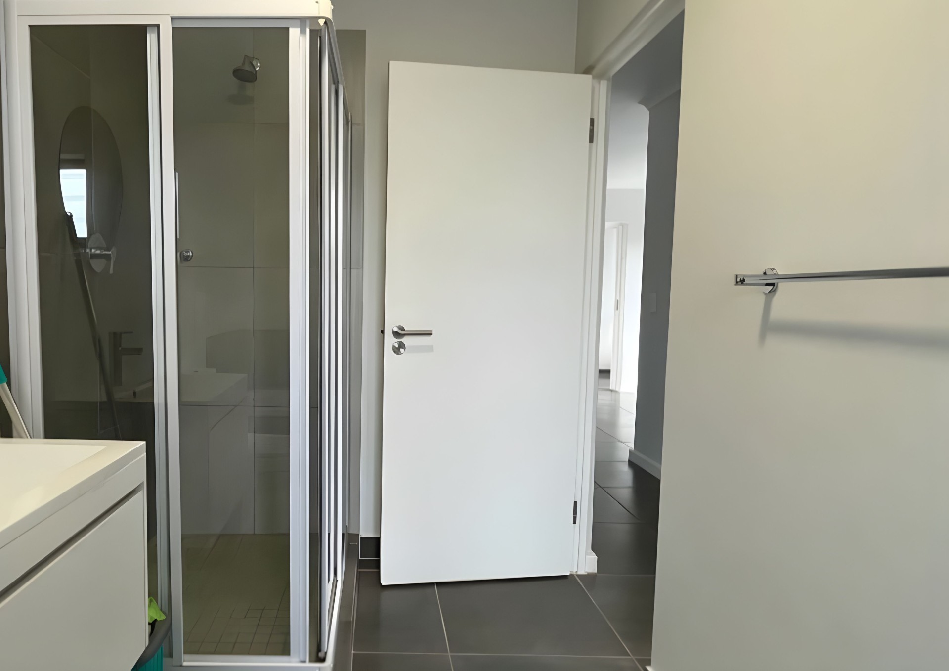 Apartment for rent in Burgundy Estate, Milnerton, 43 m²