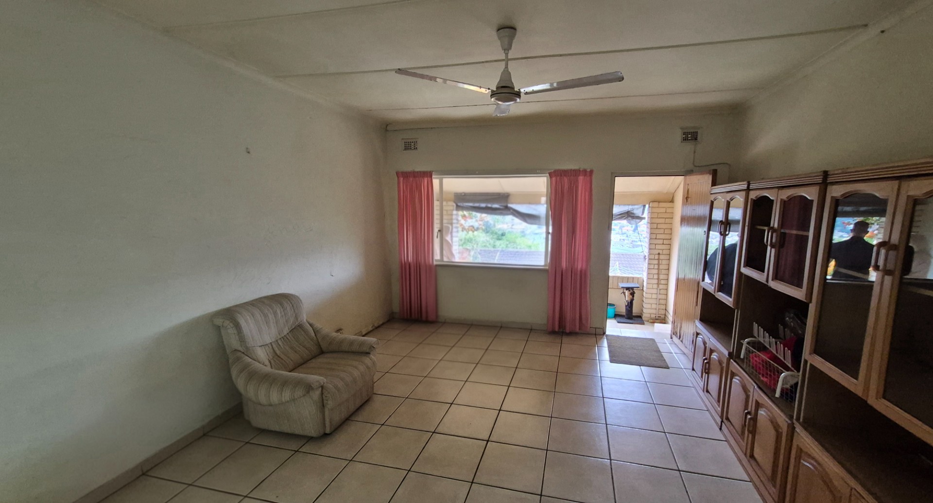 Investment property For Sale in Bluff, Durban, KwaZulu Natal 4